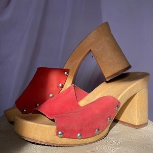 Vintage 1970s Wood Heels